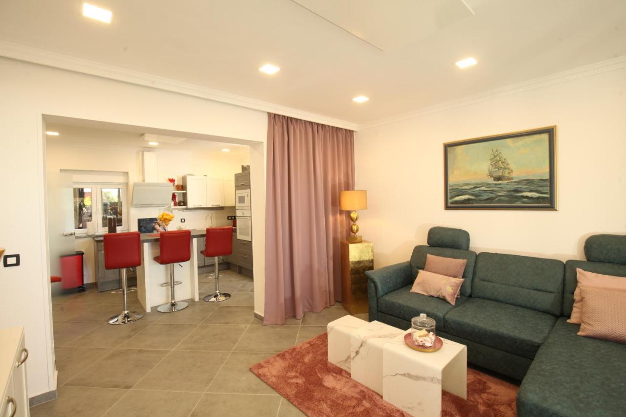 Luxurious seaview apartment Šibenik Extérieur photo